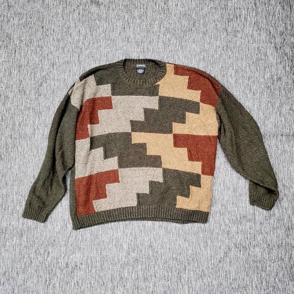 St. John's Bay Sweater - Picture 1 of 5